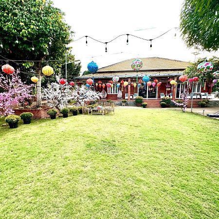 Family Garden House At Tri An Lake, Dong Nai Phu Cuong Exterior foto